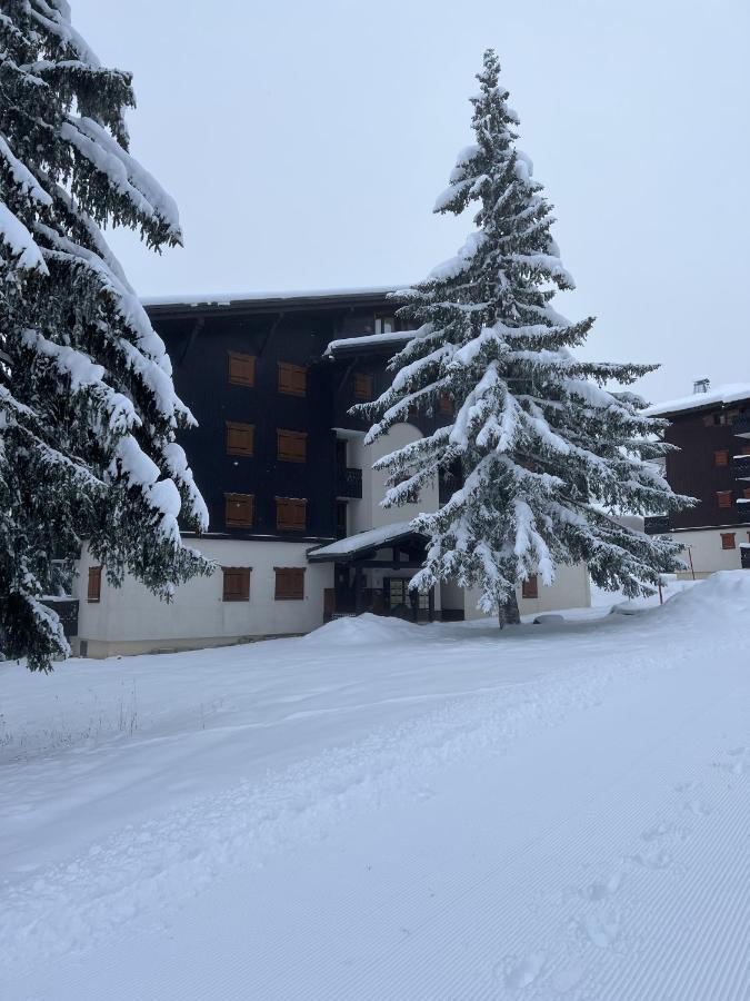Residence La Foret Des Rennes - Les Saisies Villard-sur-Doron ภายนอก รูปภาพ
